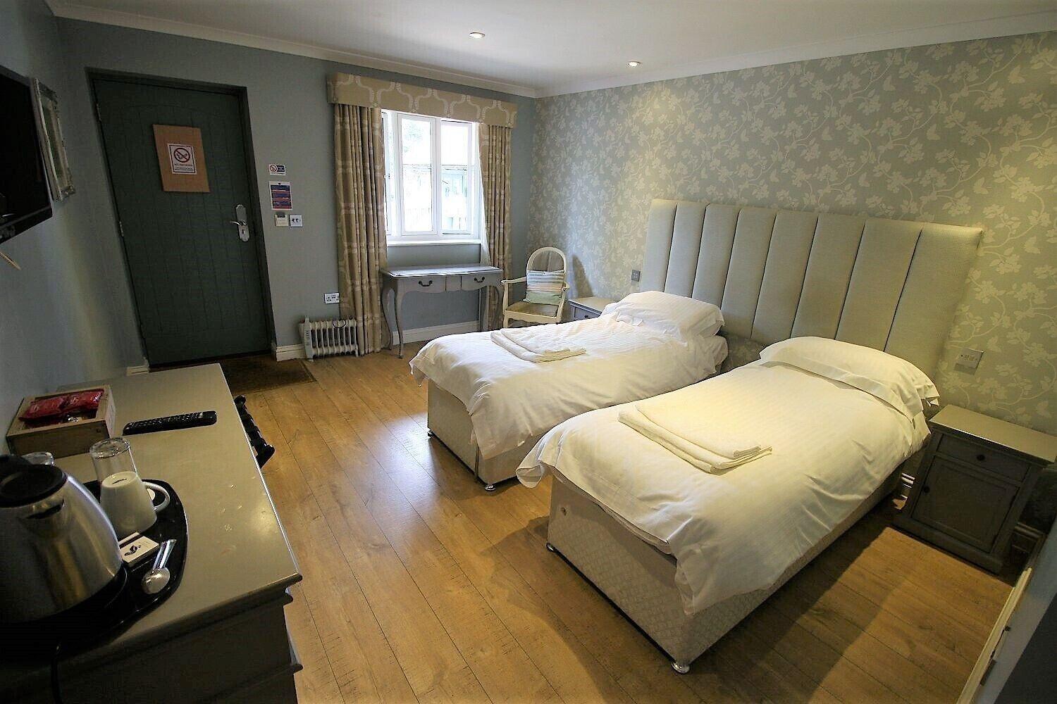 The Sun Inn Swindon Dış mekan fotoğraf